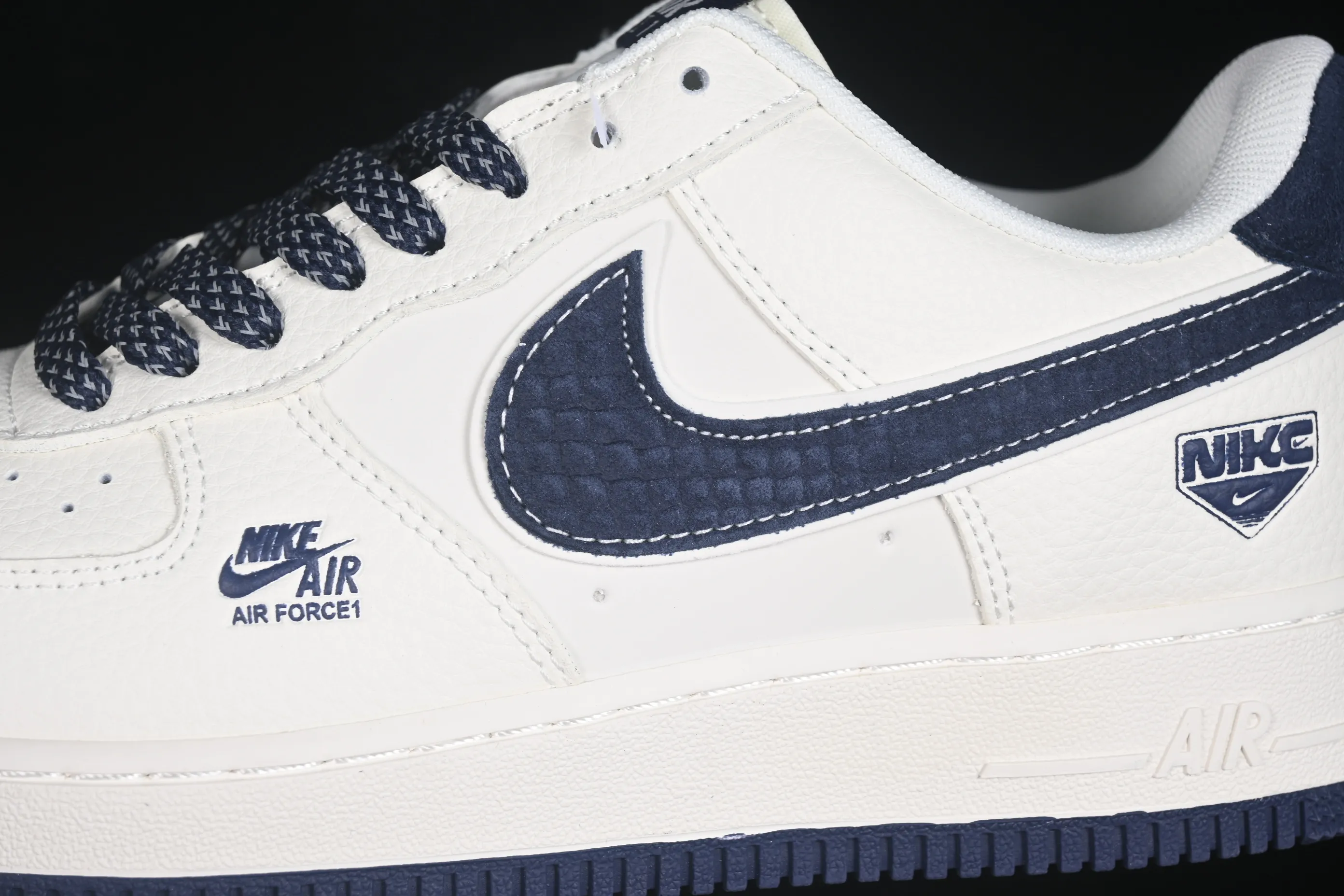 All categories Nk Air Force 1 Air Force series Nk Air Force 1 Low Air Force low-top Nike Air Force 1'07 Low joint model Air Force 1 low-top casual sneakers DN9688-108